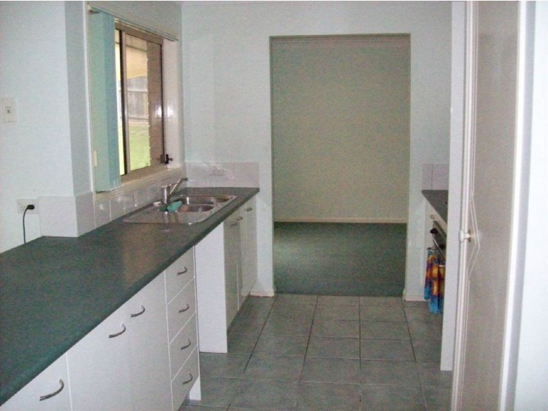 6 Scenic Cres, Springfield QLD 4300