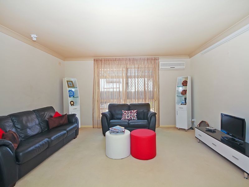 13 Malvern Pl, Forest Lake QLD 4078