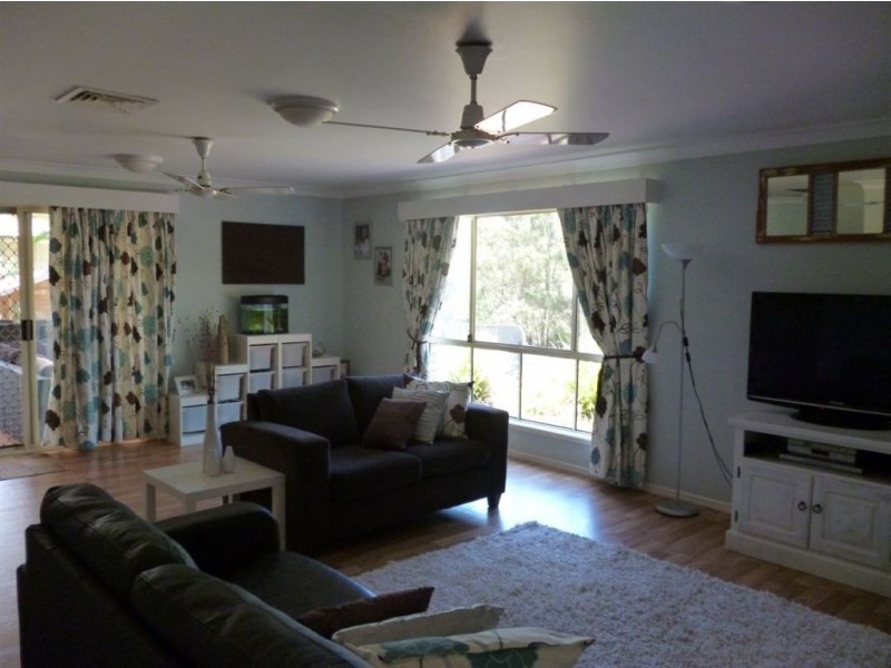 474 Westlake Drive, Riverhills QLD 4074