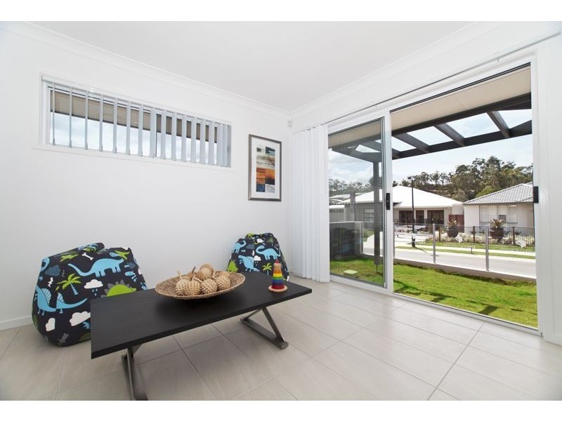 11 Valentine Circuit, Augustine Heights QLD 4300