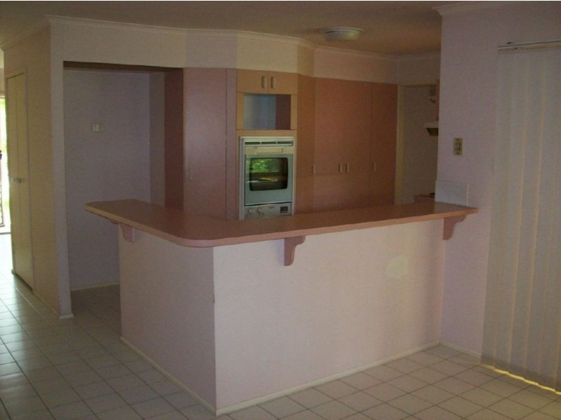 5 Yarrow Circuit, Redbank Plains QLD 4301