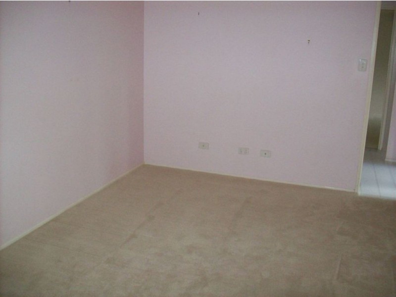 5 Yarrow Circuit, Redbank Plains QLD 4301