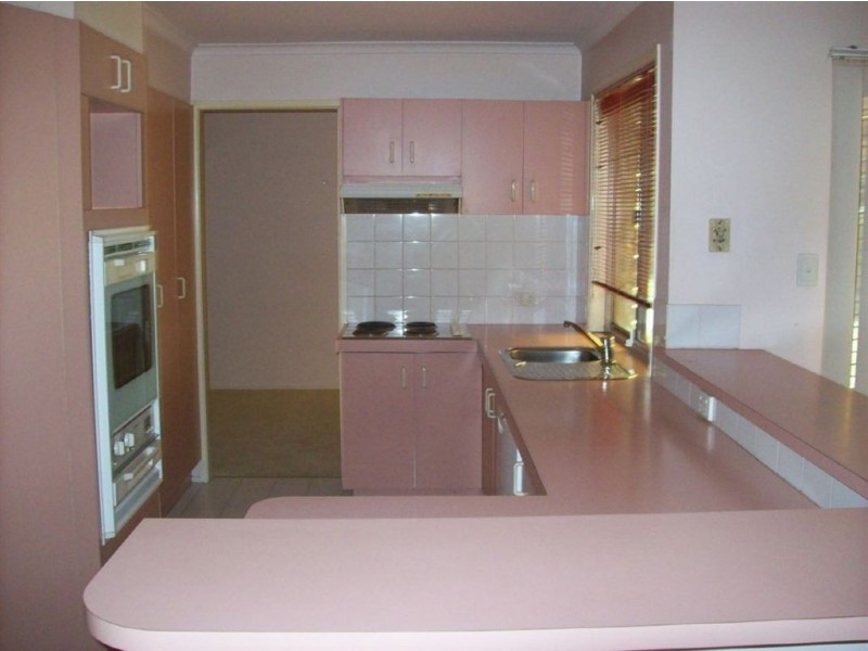 5 Yarrow Circuit, Redbank Plains QLD 4301