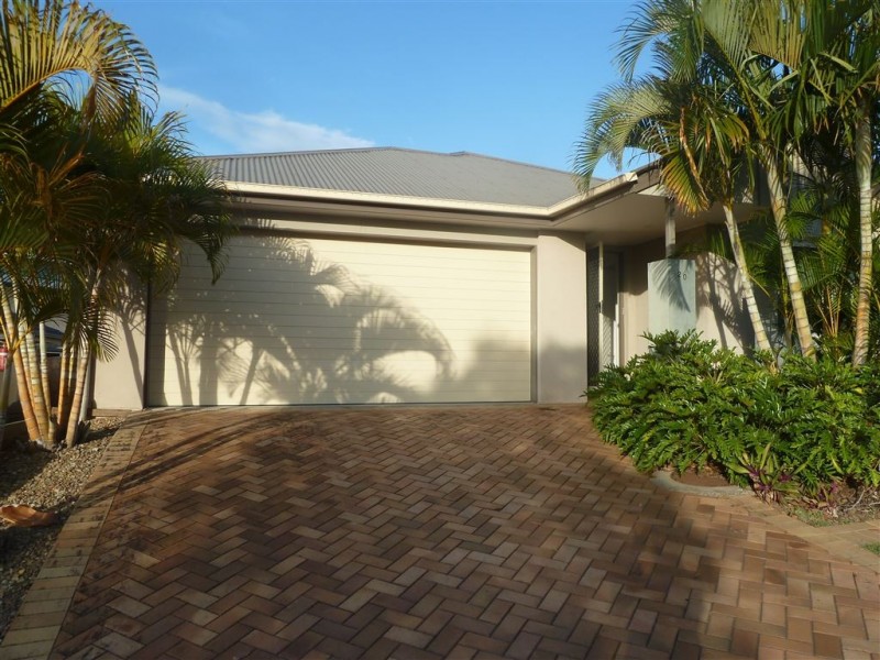 20 Freesia Close, Springfield Lakes QLD 4300