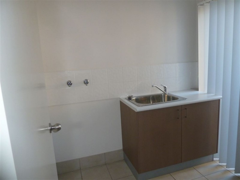 20 Freesia Close, Springfield Lakes QLD 4300