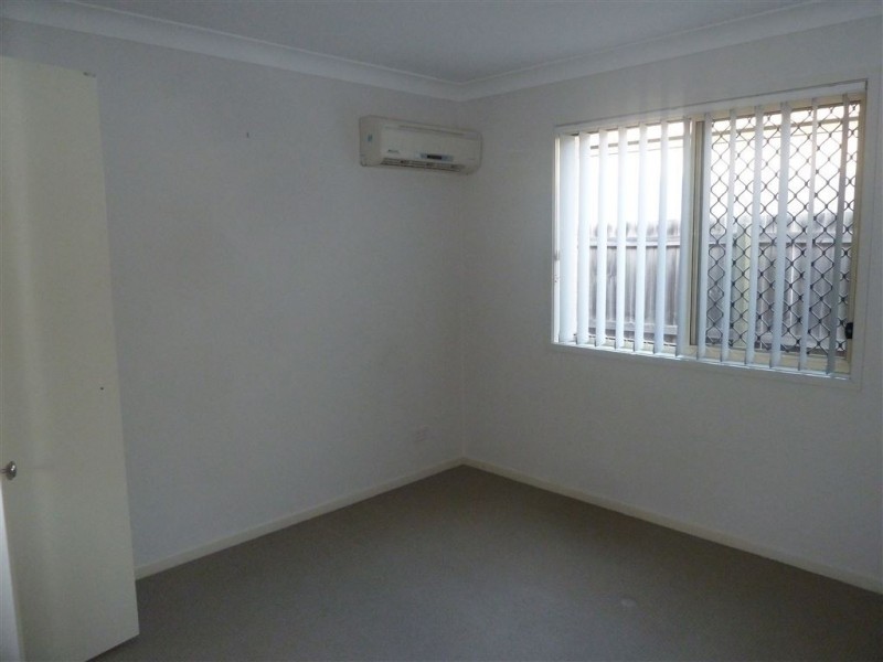 20 Freesia Close, Springfield Lakes QLD 4300