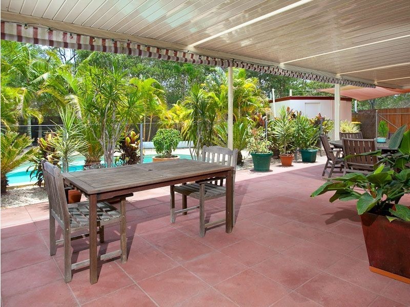 10 Dew Close, Springfield Lakes QLD 4300