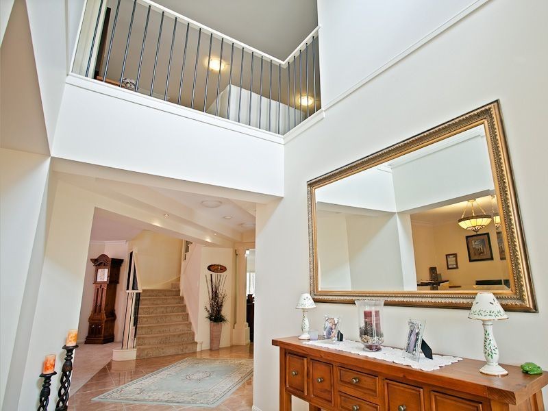10 Dew Close, Springfield Lakes QLD 4300