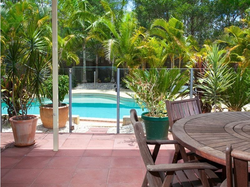 10 Dew Close, Springfield Lakes QLD 4300