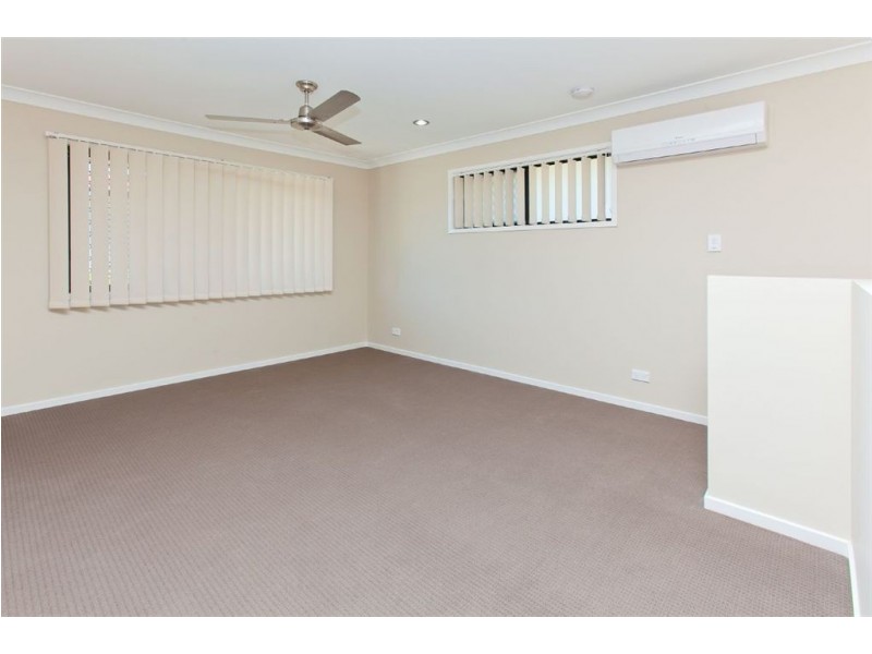 2/7 Gumleaf Place, Springfield QLD 4300