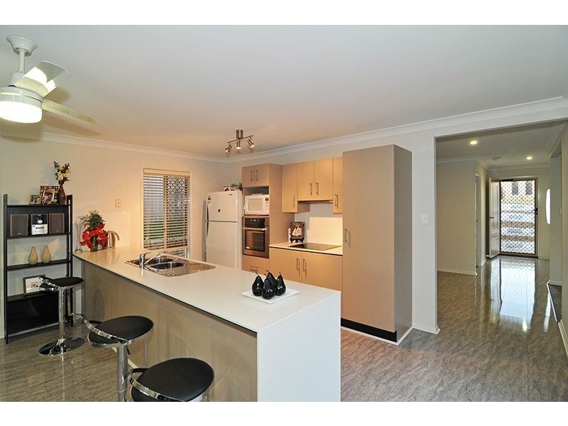 9 Timberlake Place, Springfield Lakes QLD 4300