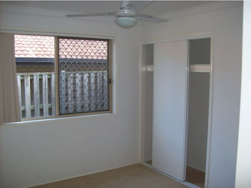 16 Hicklin Street, Springfield QLD 4300