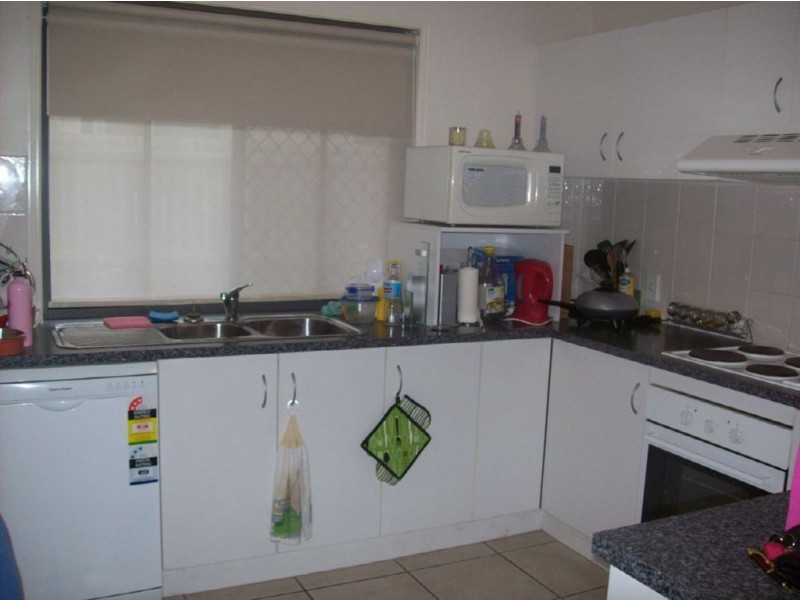 9 Colane st, Redbank Plains QLD 4301