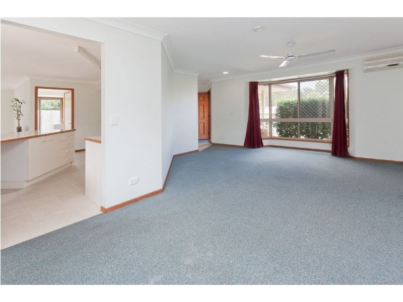 10 Oregon Close, Yamanto QLD 4305