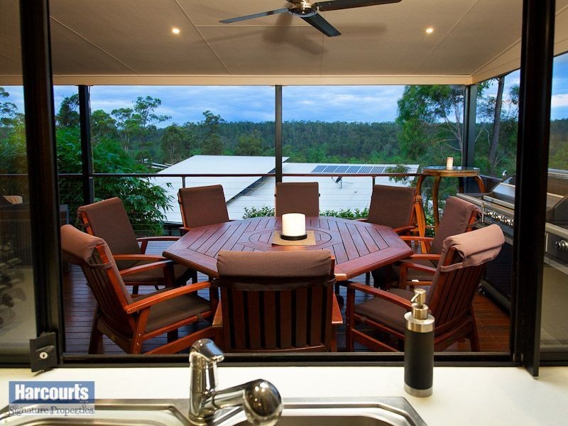 3 Whitewood Crescent, Brookwater QLD 4300