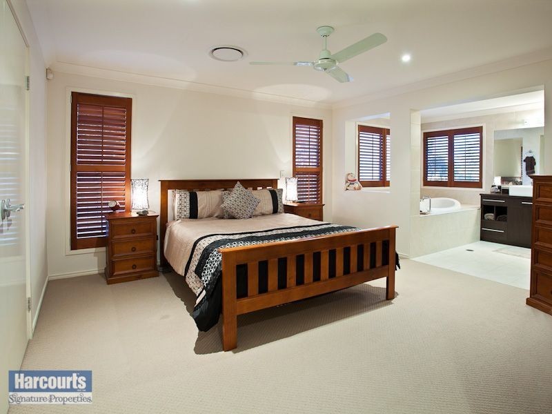 3 Whitewood Crescent, Brookwater QLD 4300