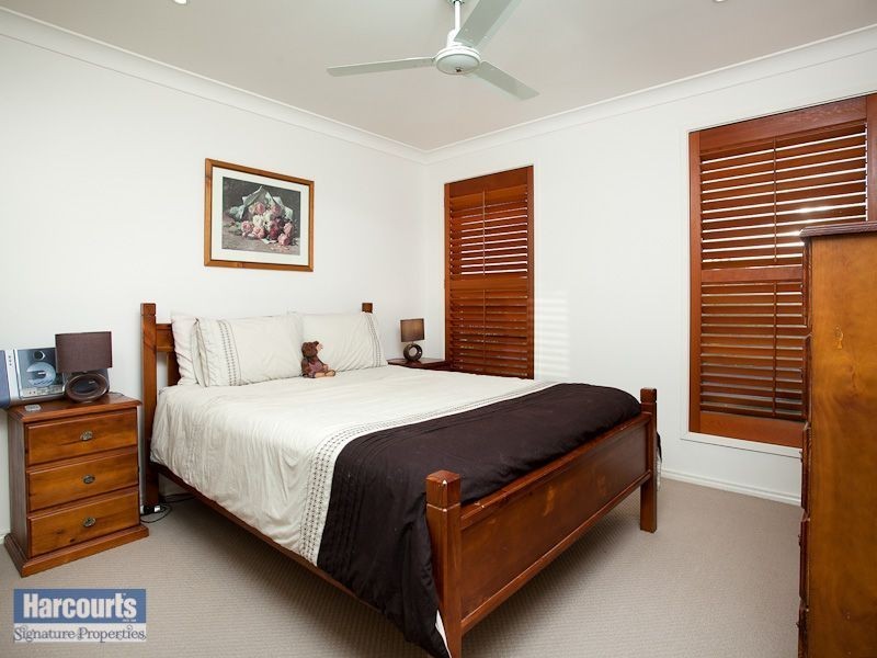 3 Whitewood Crescent, Brookwater QLD 4300