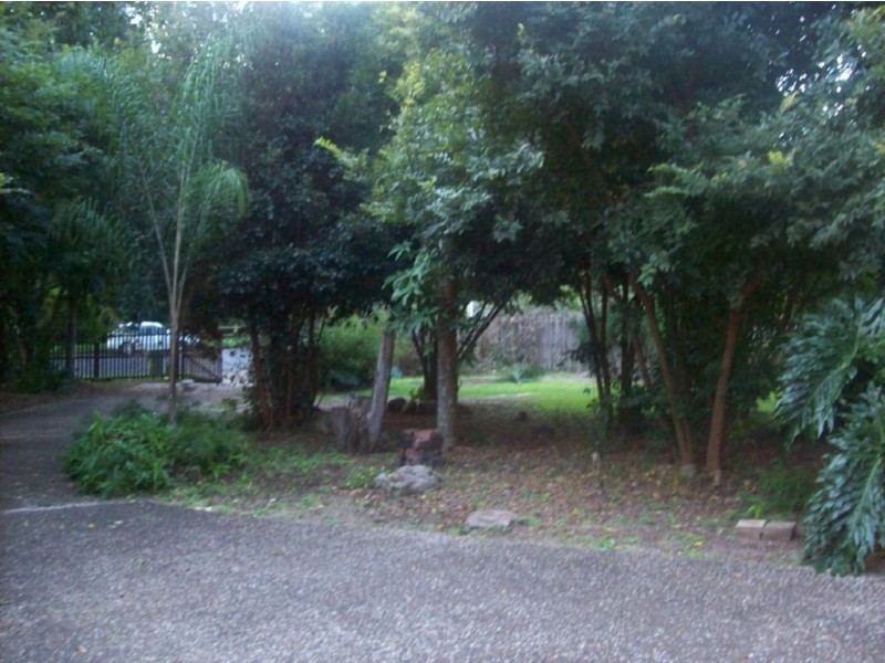 40 Cairns rd, Camira QLD 4300