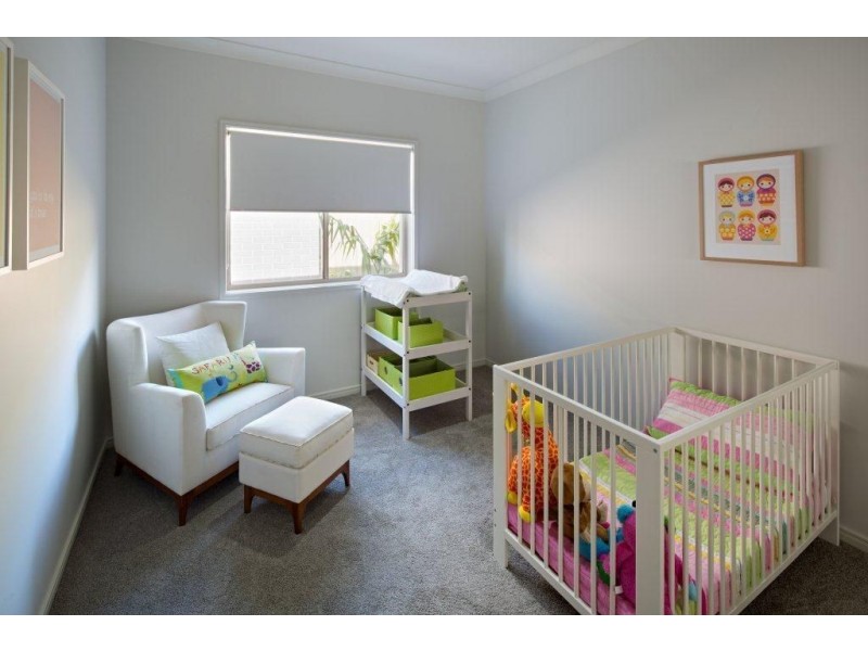 1 Valentine Circuit, Augustine Heights QLD 4300