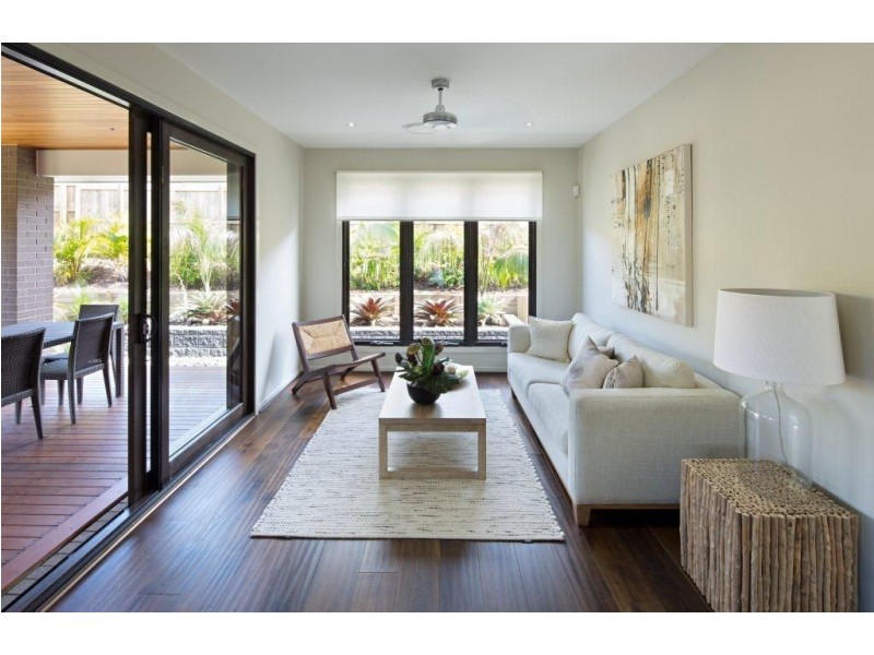 3 Valentine Circuit, Augustine Heights QLD 4300
