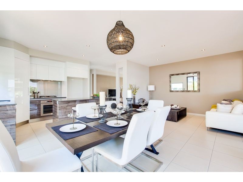 108 Valentine Circuit, Augustine Heights QLD 4300