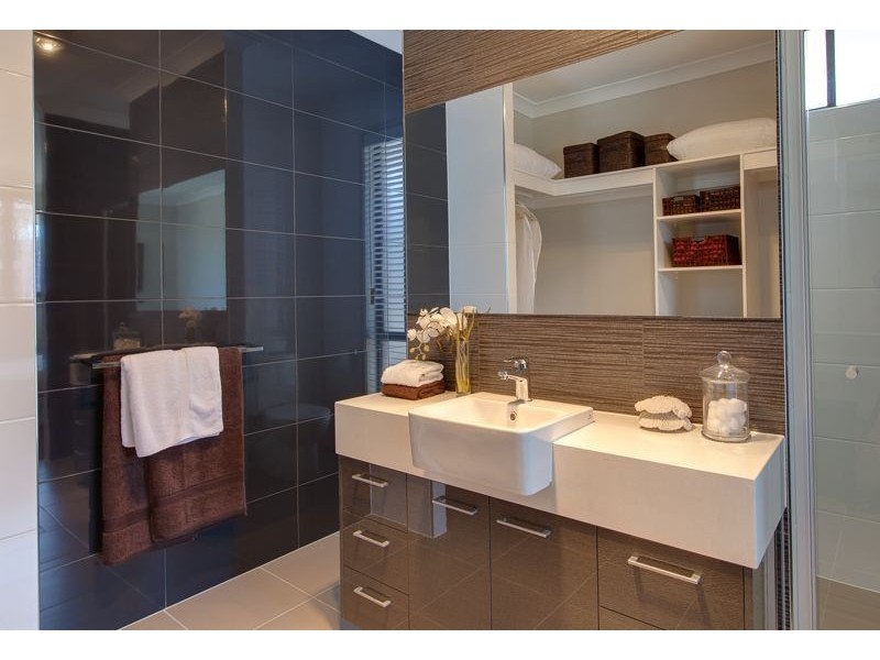 108 Valentine Circuit, Augustine Heights QLD 4300