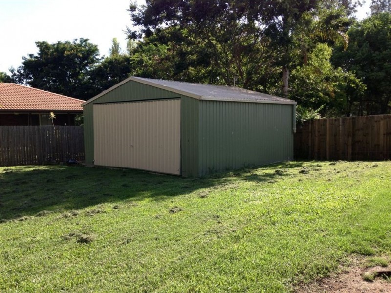 8 Carlie Crt, Redbank Plains QLD 4301