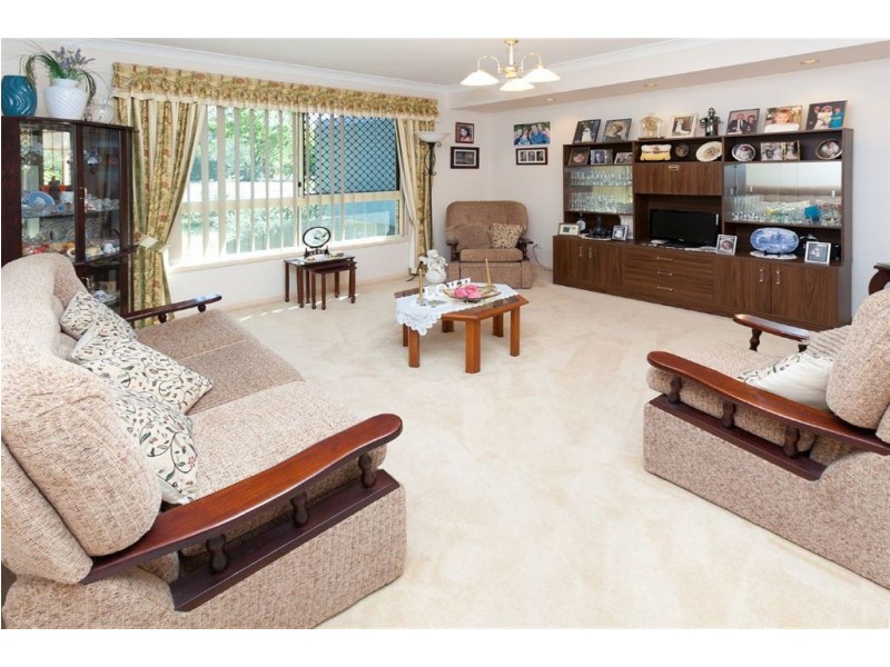 5 Ramses Close, Camira QLD 4300