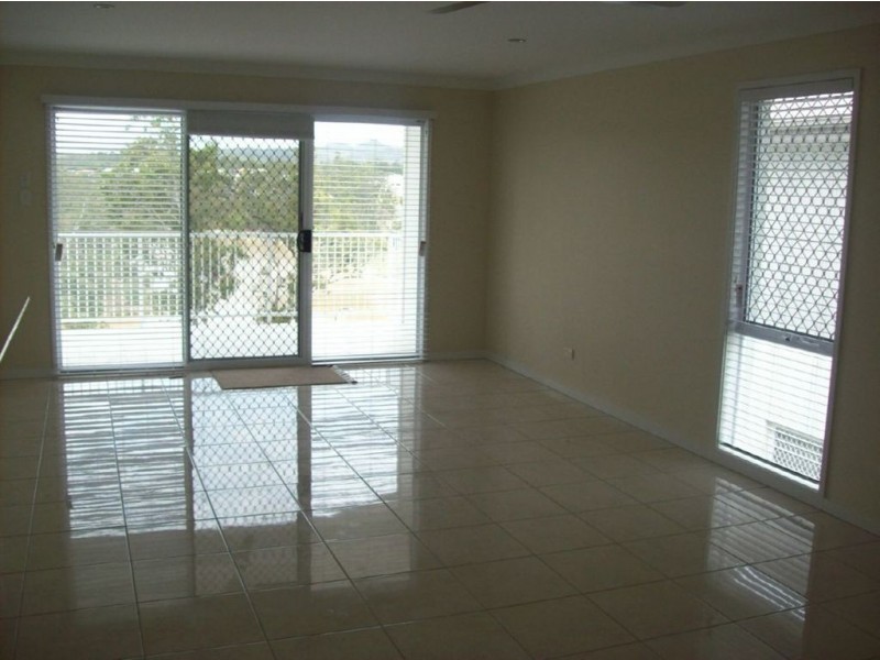 16 Aspect Terrace, Springfield Lakes QLD 4300
