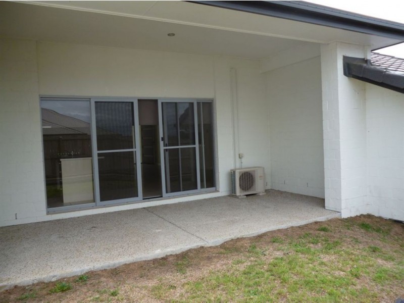 1 Trinity Crescent, Augustine Heights QLD 4300