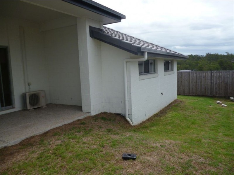 1 Trinity Crescent, Augustine Heights QLD 4300