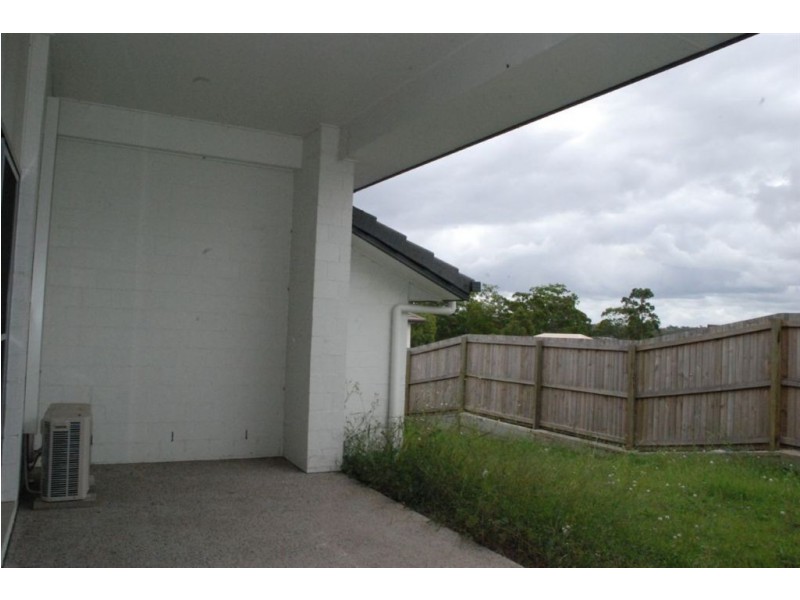 1 Trinity Crescent, Augustine Heights QLD 4300