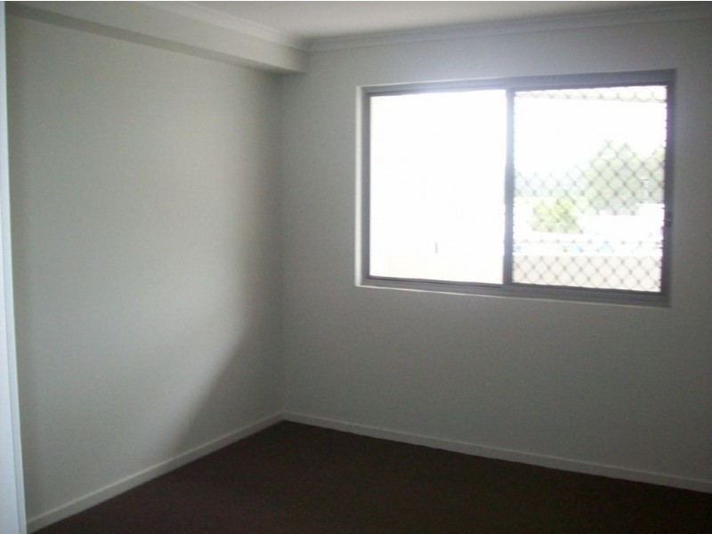 8/23-27 Commercial Drive, Springfield QLD 4300