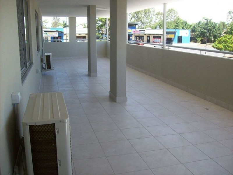 10/23-27 Commercial Drive, Springfield QLD 4300