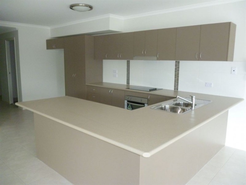 16/23-27 Commercial Drive, Springfield QLD 4300