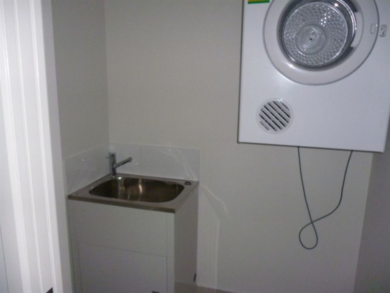 16/23-27 Commercial Drive, Springfield QLD 4300