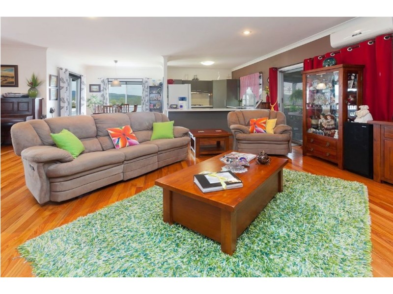 92 Opossum Cct, Springfield Lakes QLD 4300