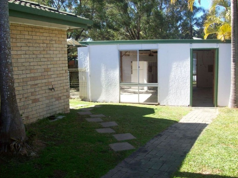 12 Wilson Drive, Camira QLD 4300