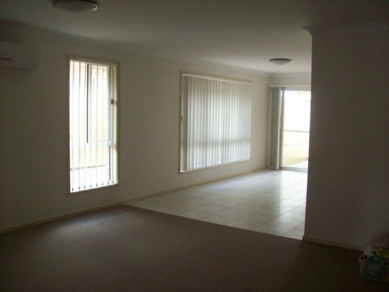 31 Valentine Cir, Augustine Heights QLD 4300