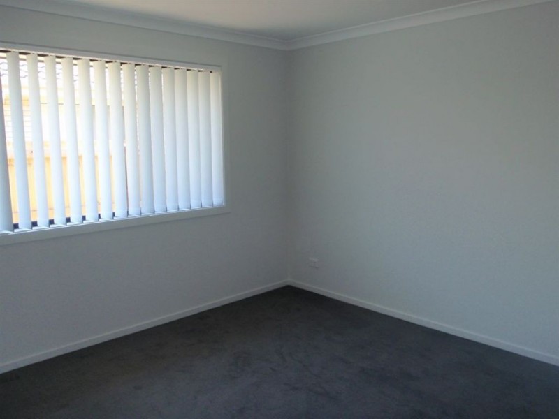 60 Huntley Cres, Redbank Plains QLD 4301