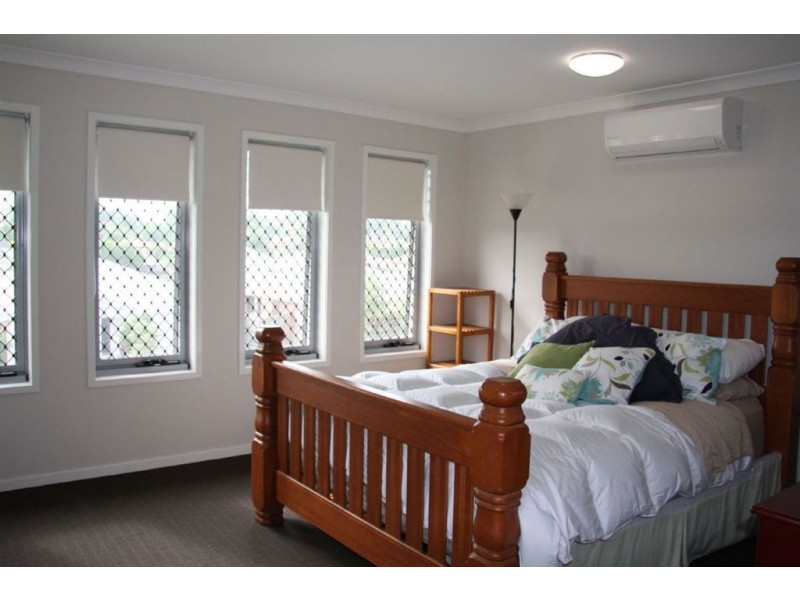 82 Tindle Street, Redbank Plains QLD 4301