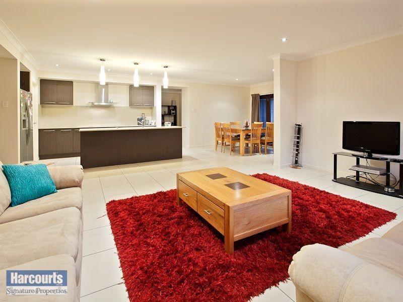7 Aurelius Street, Augustine Heights QLD 4300