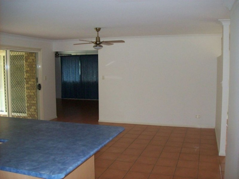 3 Potomac Crt, Springfield QLD 4300