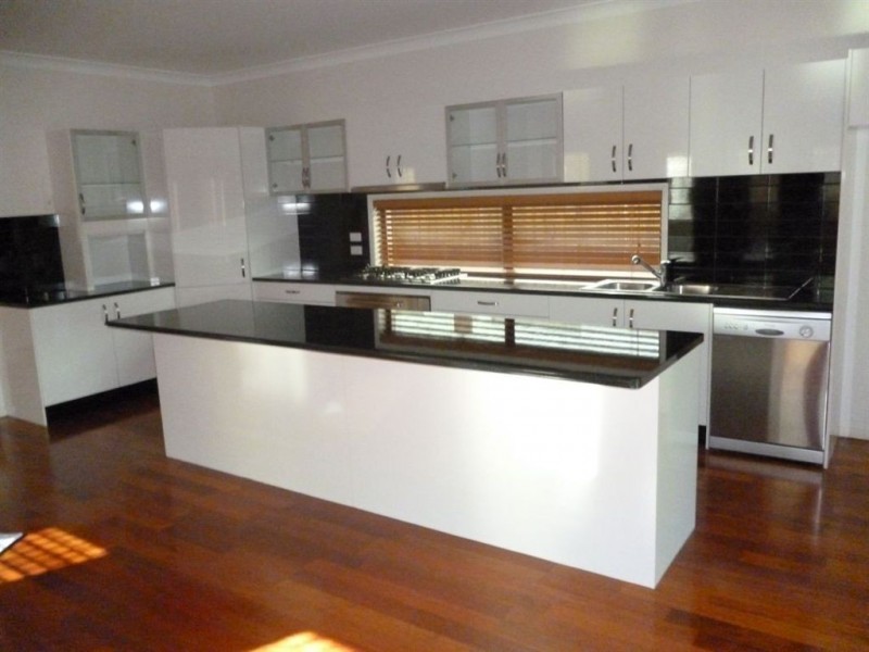 34 The Promenade, Springfield Lakes QLD 4300