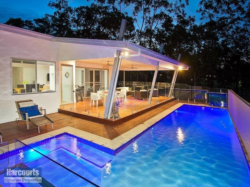 99 Birchwood Cres, Brookwater QLD 4300