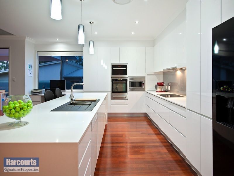 99 Birchwood Cres, Brookwater QLD 4300