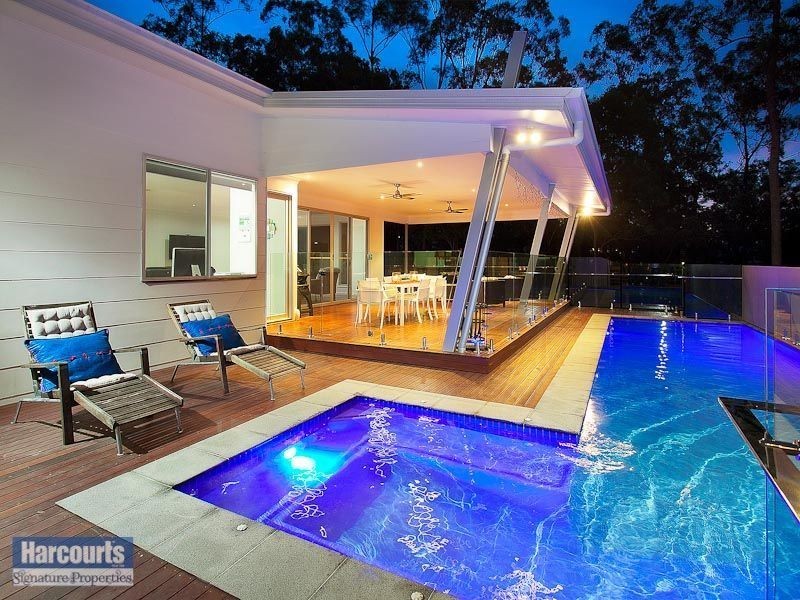 99 Birchwood Cres, Brookwater QLD 4300