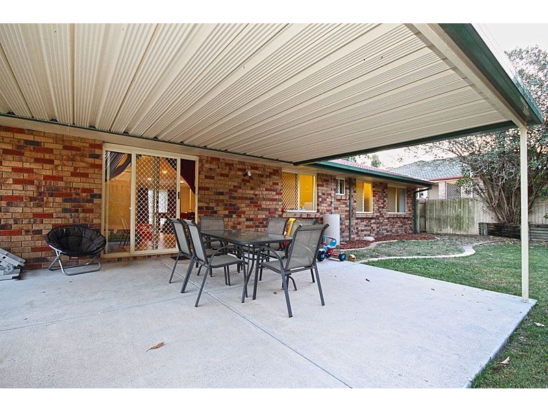 5 Karnak Ct, Camira QLD 4300