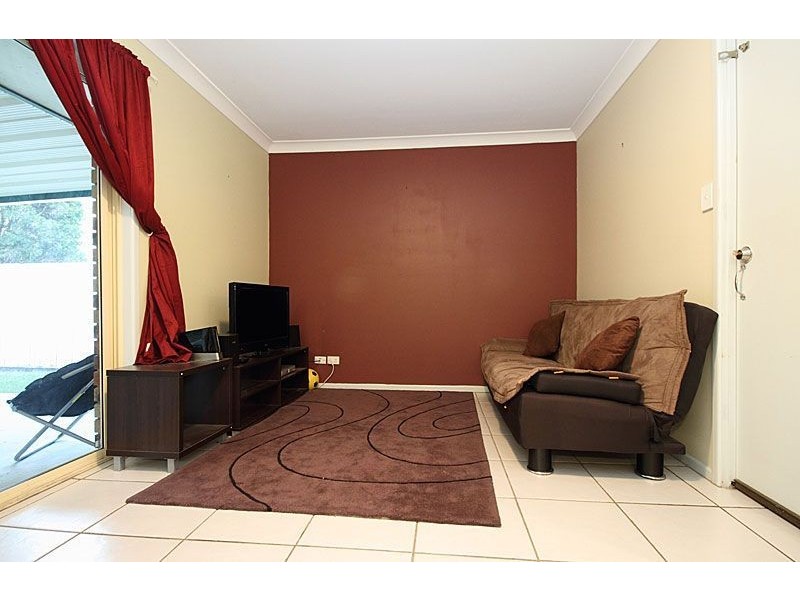 5 Karnak Ct, Camira QLD 4300