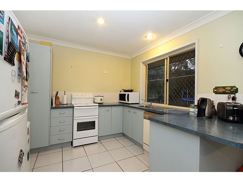 5 Karnak Ct, Camira QLD 4300